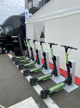 E-scooter charging stations