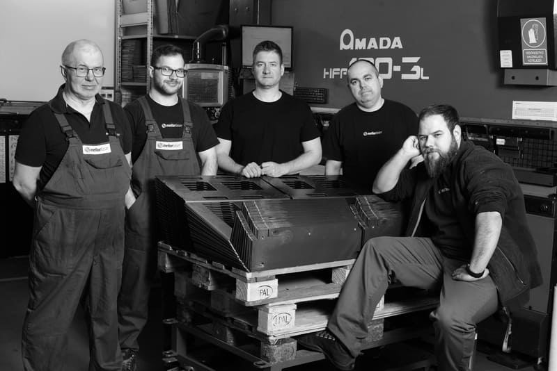 Photo of the Melior Laser company's press brake operator team 